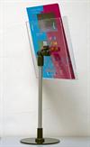 Bordstander med brochure A4 display 